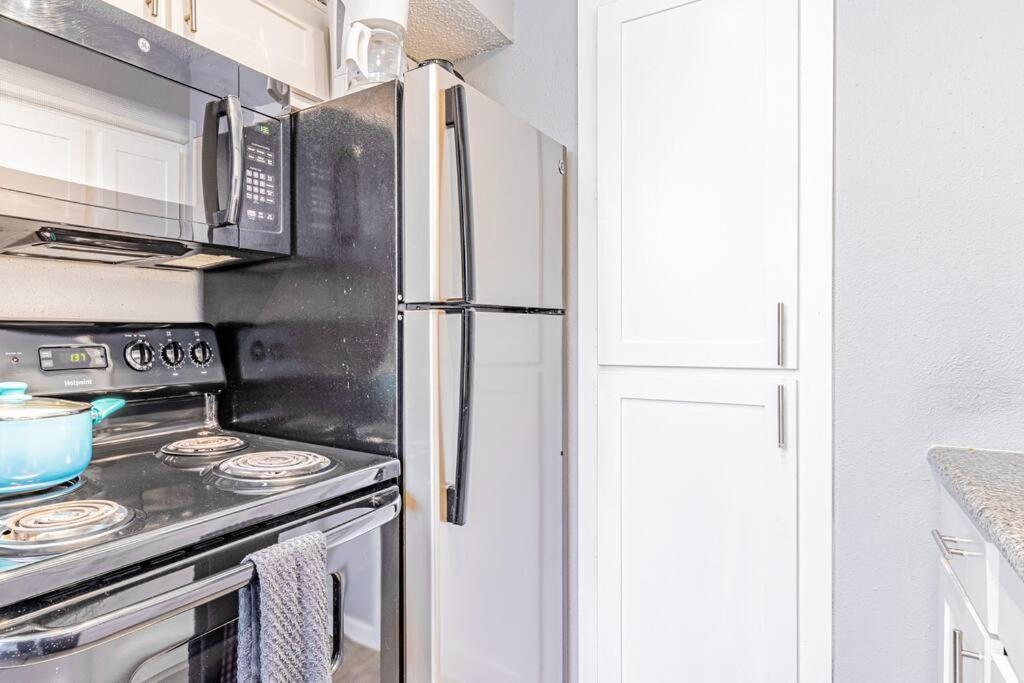 Central 1Br King Bed Suites, Close To Downtown & Domain Austin Buitenkant foto